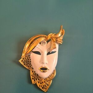 Gold Tone Mask Brooch Pin Mysterious Drama Ladies Woman Face Brooch